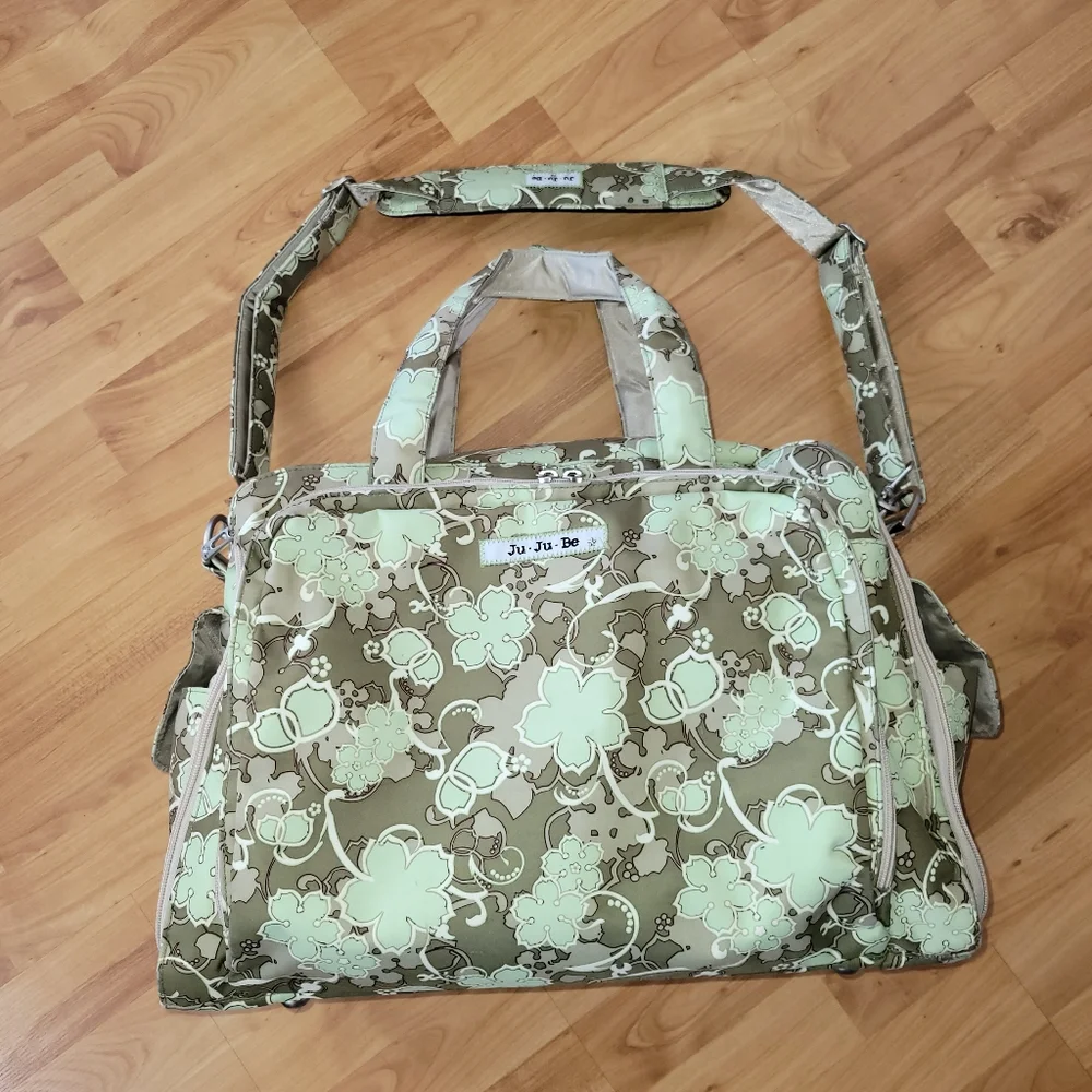 JuJuBe Be Prepared Diaper Bag Weekender Bag Floral Green Large